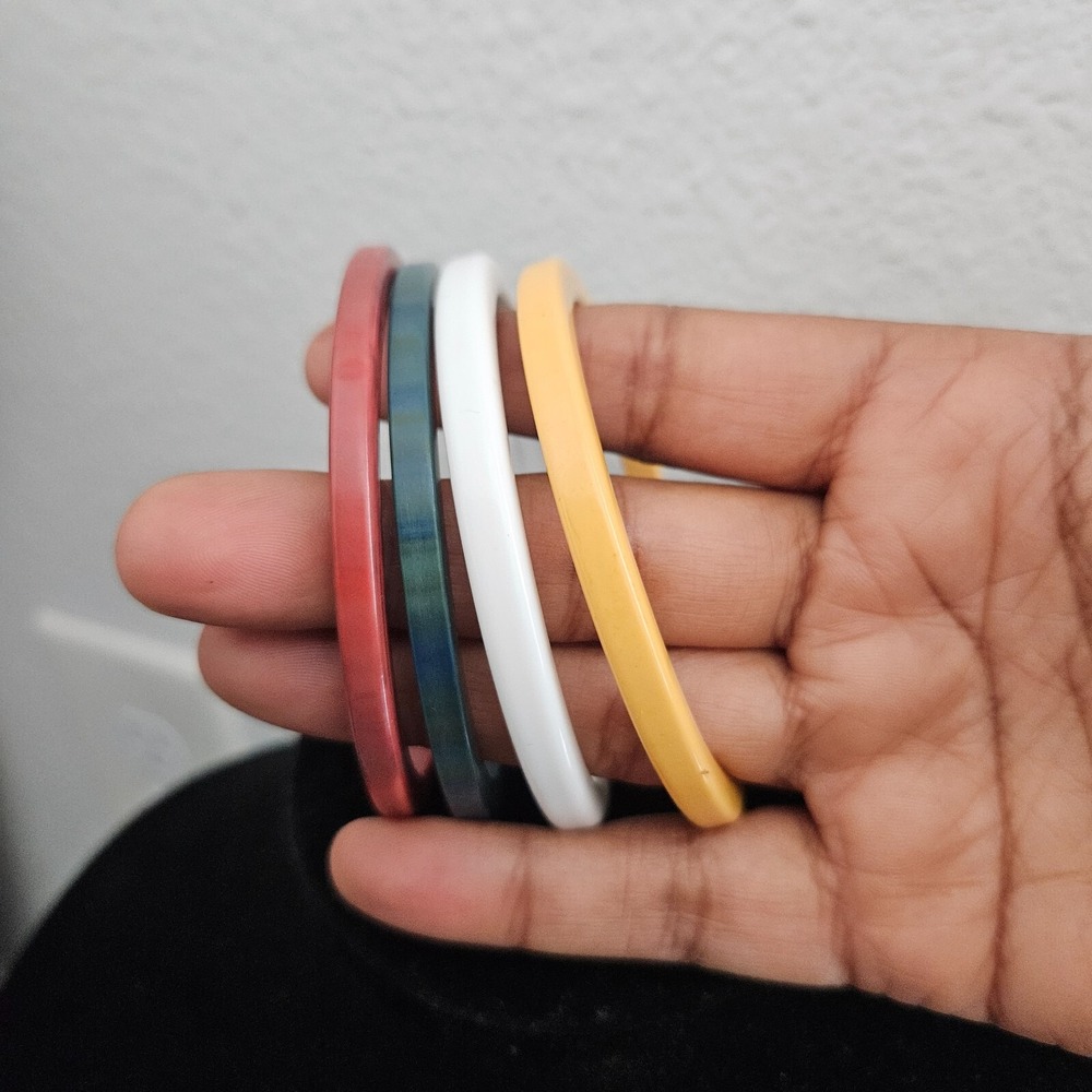 Retro Bracelet Set 4 Piece Stacking Bangles Red Teal White Yellow‎